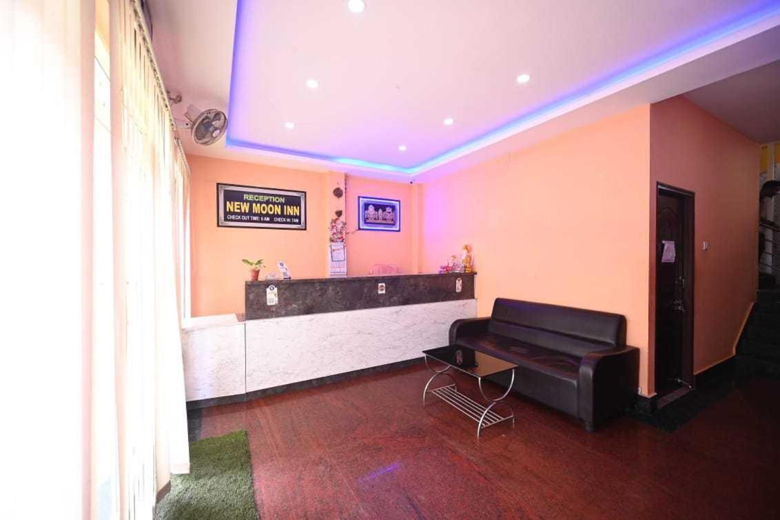 Oyo Flagship Hotel New Moon Inn Puri Exterior foto